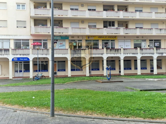 Apartamento T2 para Venda em Santa Maria, São Pedro e Matacães Foto 15