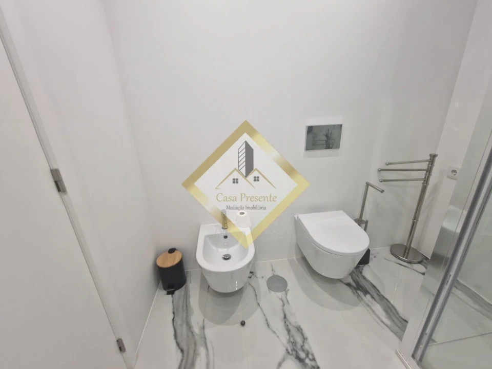 Apartamento T0 para Venda em Matosinhos e Leça da Palmeira Foto 8