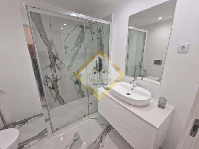 Apartamento T0 para Venda em Matosinhos e Leça da Palmeira Foto 9