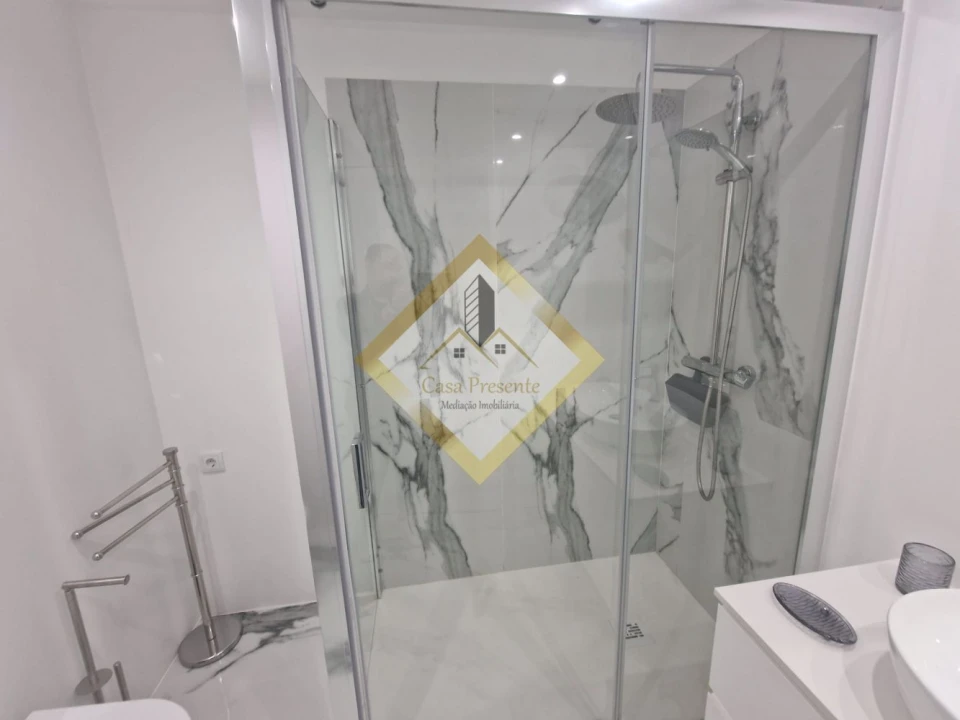 Apartamento T0 para Venda em Matosinhos e Leça da Palmeira Foto 13