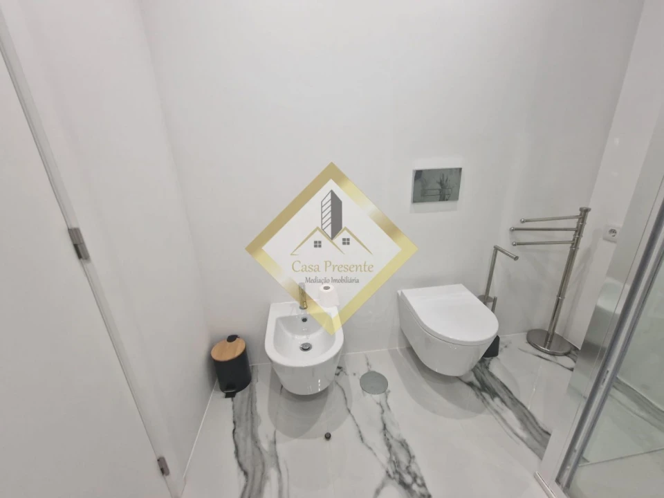 Apartamento T0 para Venda em Matosinhos e Leça da Palmeira Foto 10