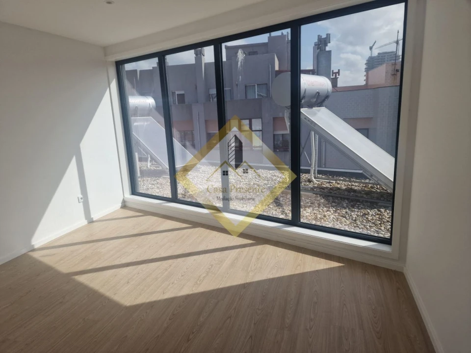 Apartamento T0 para Venda em Matosinhos e Leça da Palmeira Foto 14