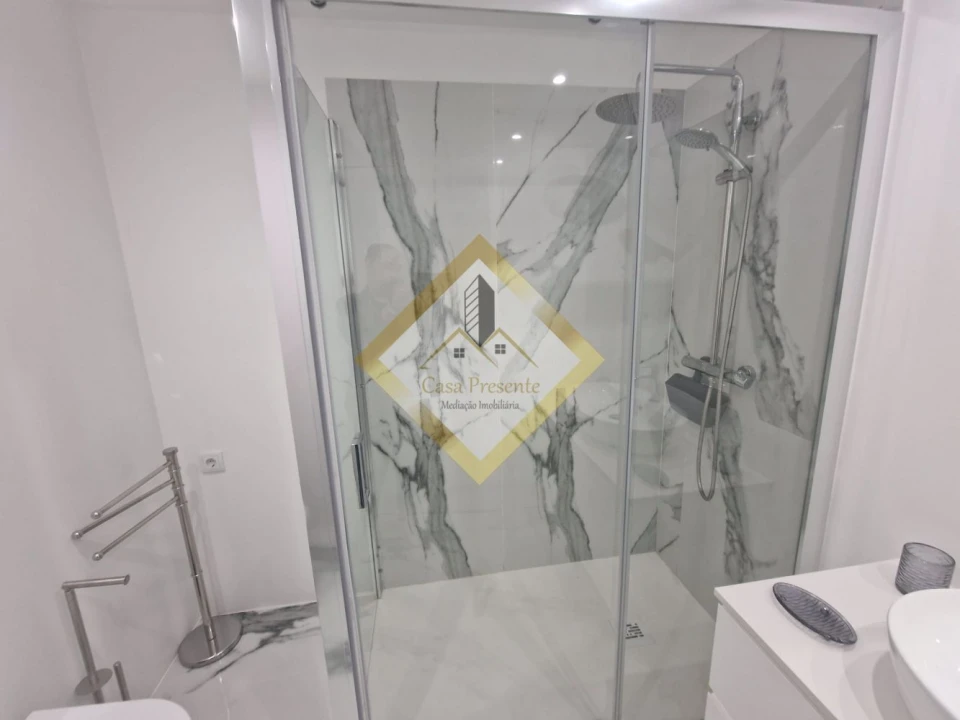 Apartamento T0 para Venda em Matosinhos e Leça da Palmeira Foto 10