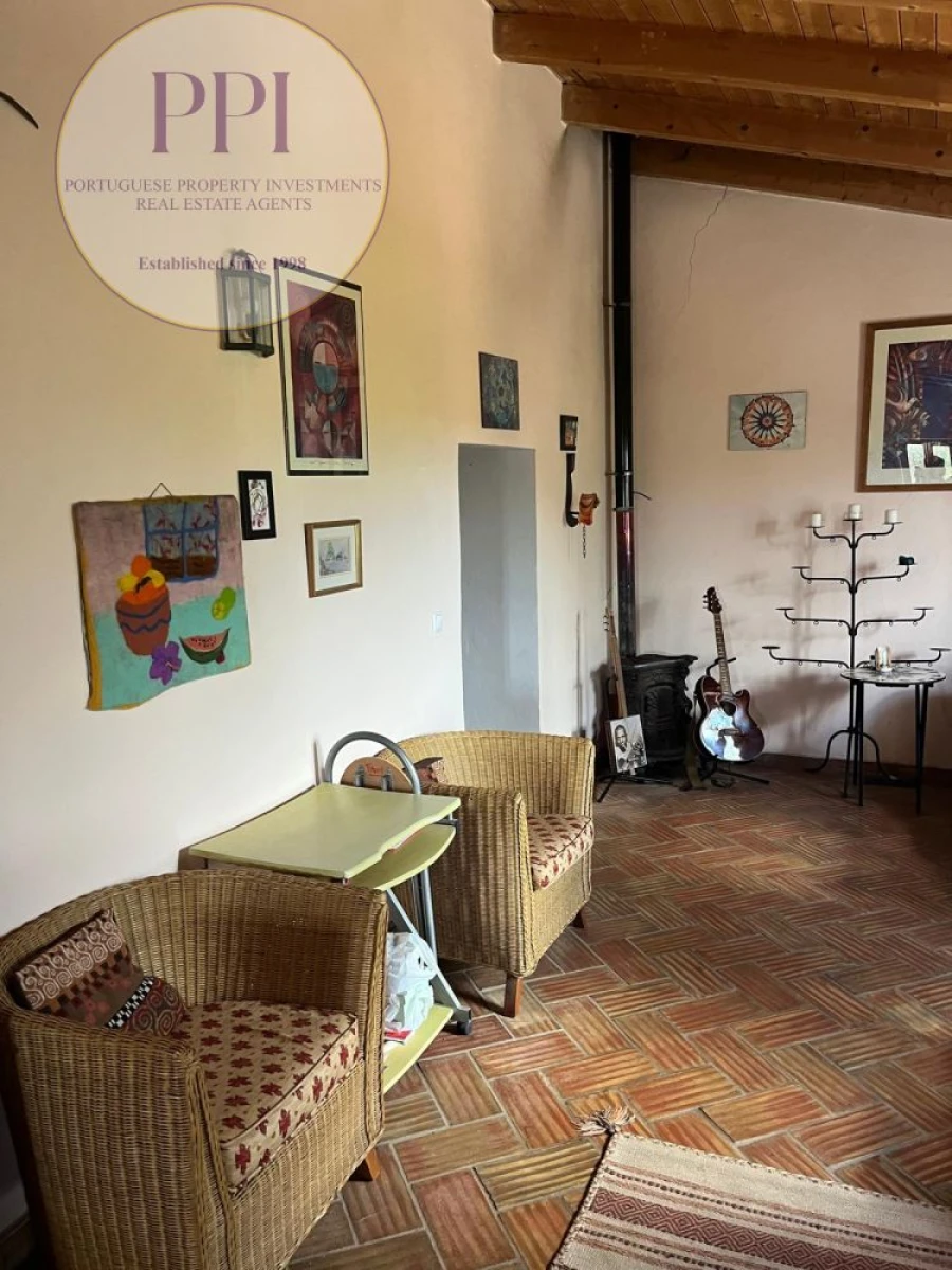 Moradia T3 para Venda em Bordeira Foto 16