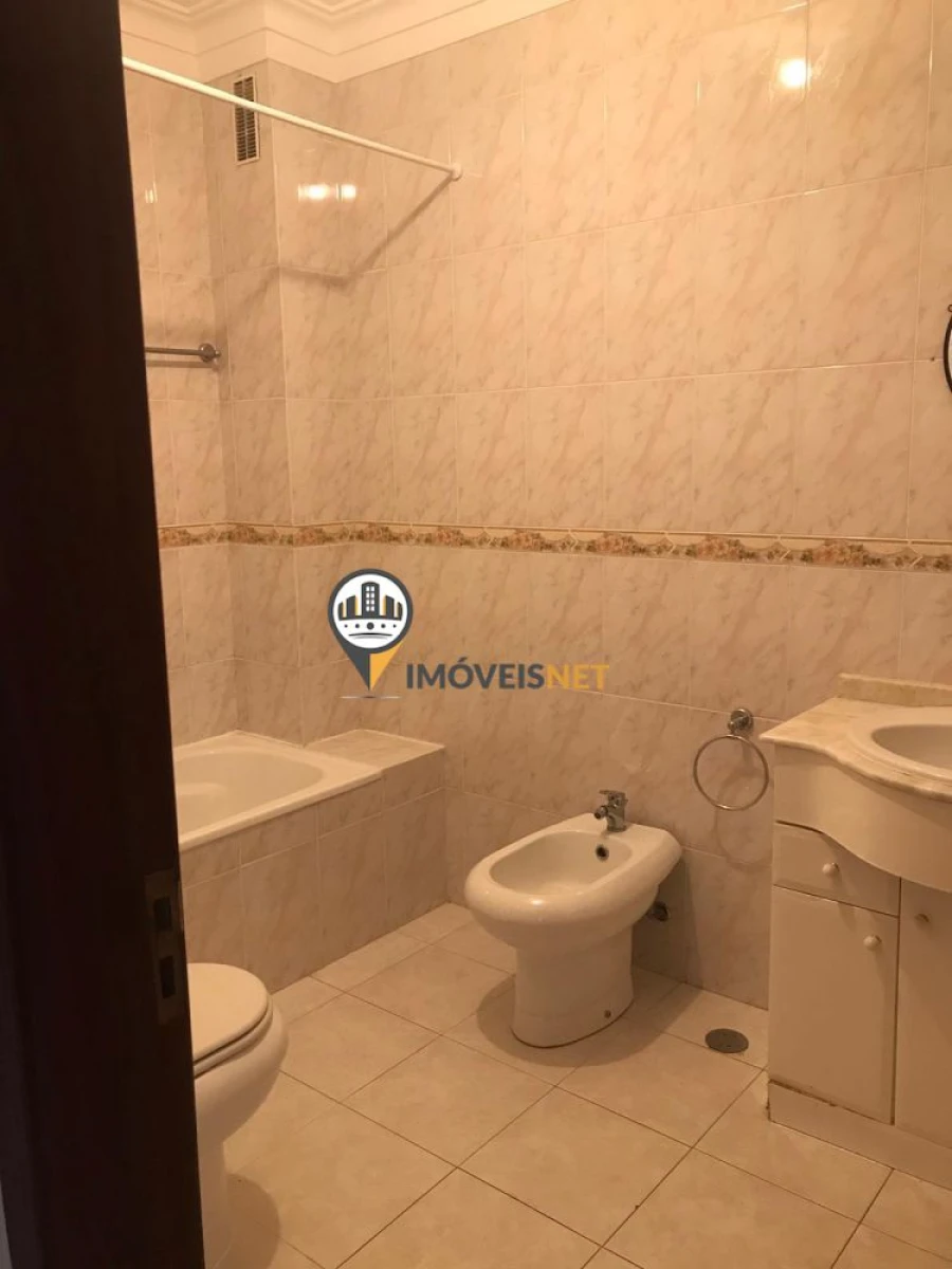 Apartamento T2 para Venda em Castelo Branco Foto 11