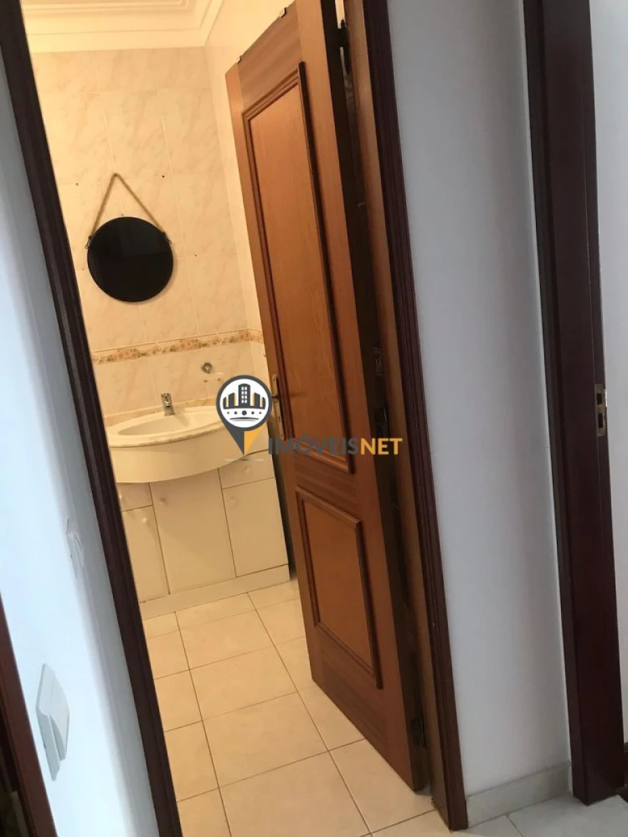 Apartamento T2 para Venda em Castelo Branco Foto 18