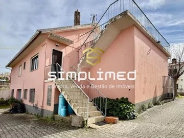 Moradia T3 para Venda em Nossa Senhora do Pópulo, Coto e São Gregório