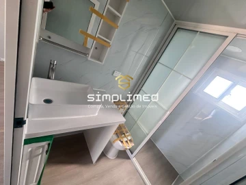 Moradia T2 para Venda em Fernao Ferro