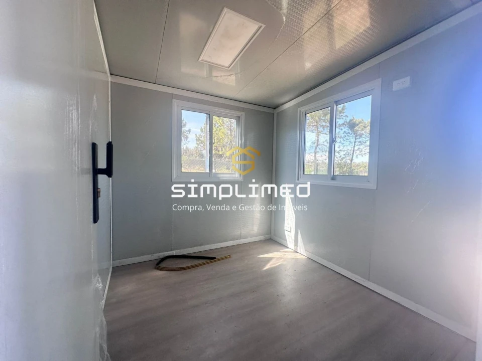 Moradia T2 para Venda em Fernao Ferro Foto 9