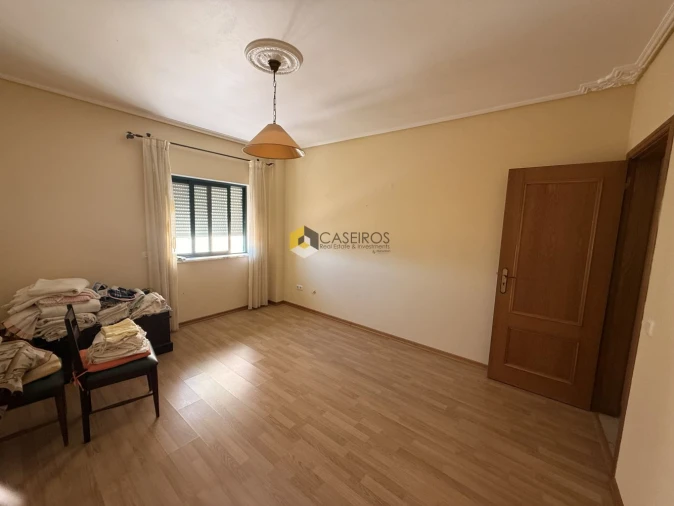 Apartamento T3 para Venda em Faro (Sé e São Pedro) Foto 21