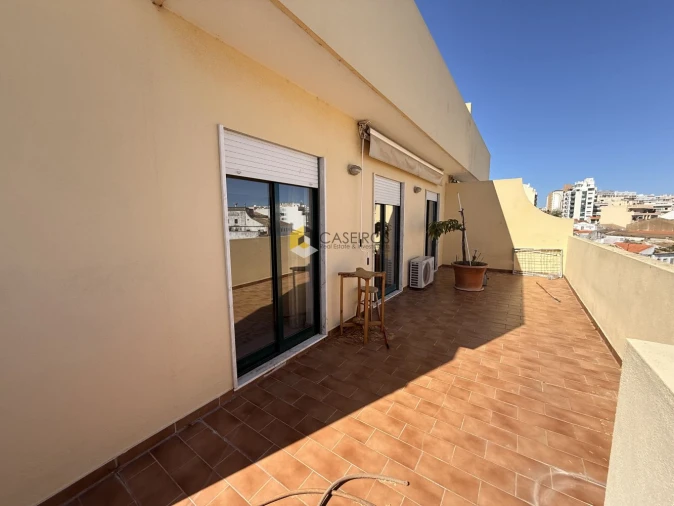 Apartamento T3 para Venda em Faro (Sé e São Pedro) Foto 8