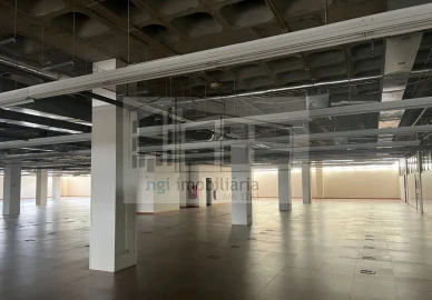 Loja para Venda em Carnaxide e Queijas