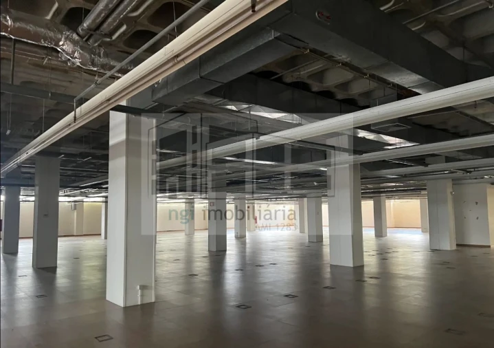 Loja para Venda em Carnaxide e Queijas Foto 6