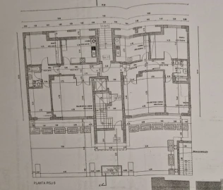 Apartamento T2 para Arrendamento em Santo António dos Cavaleiros e Frielas