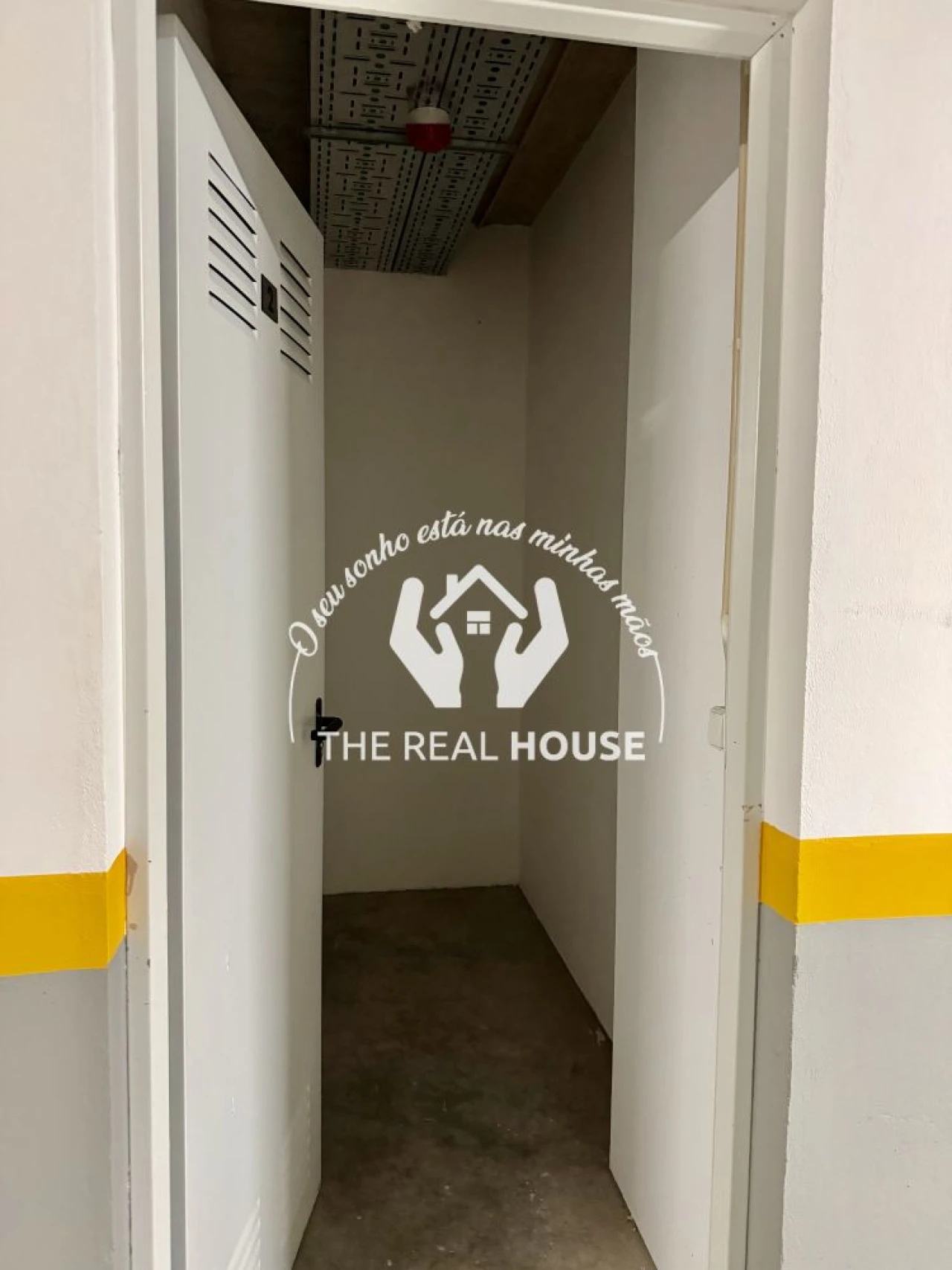 Apartamento T2 para Venda em Caniço Foto 14