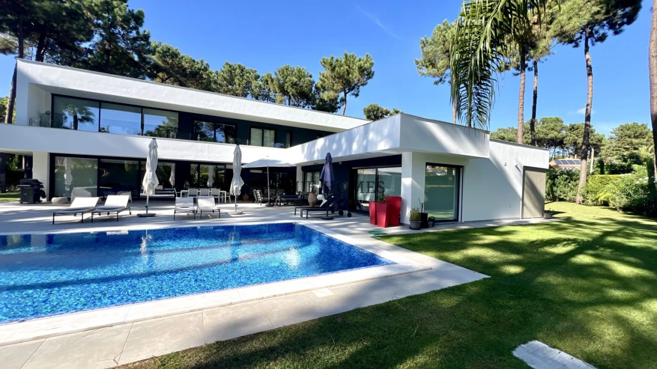 Moradia T4 para Venda em Charneca de Caparica e Sobreda Foto 2