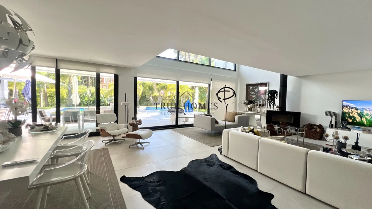 Moradia T4 para Venda em Charneca de Caparica e Sobreda Foto 7