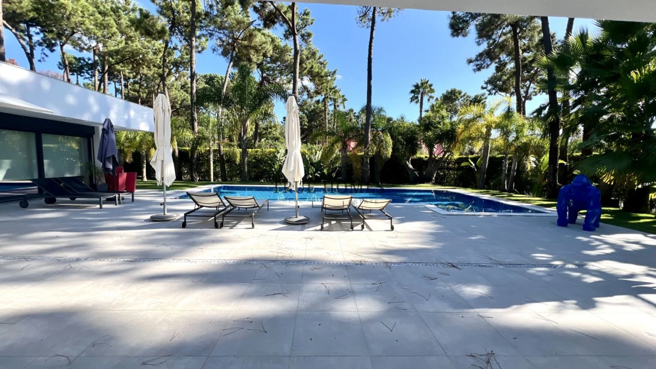 Moradia T4 para Venda em Charneca de Caparica e Sobreda Foto 5