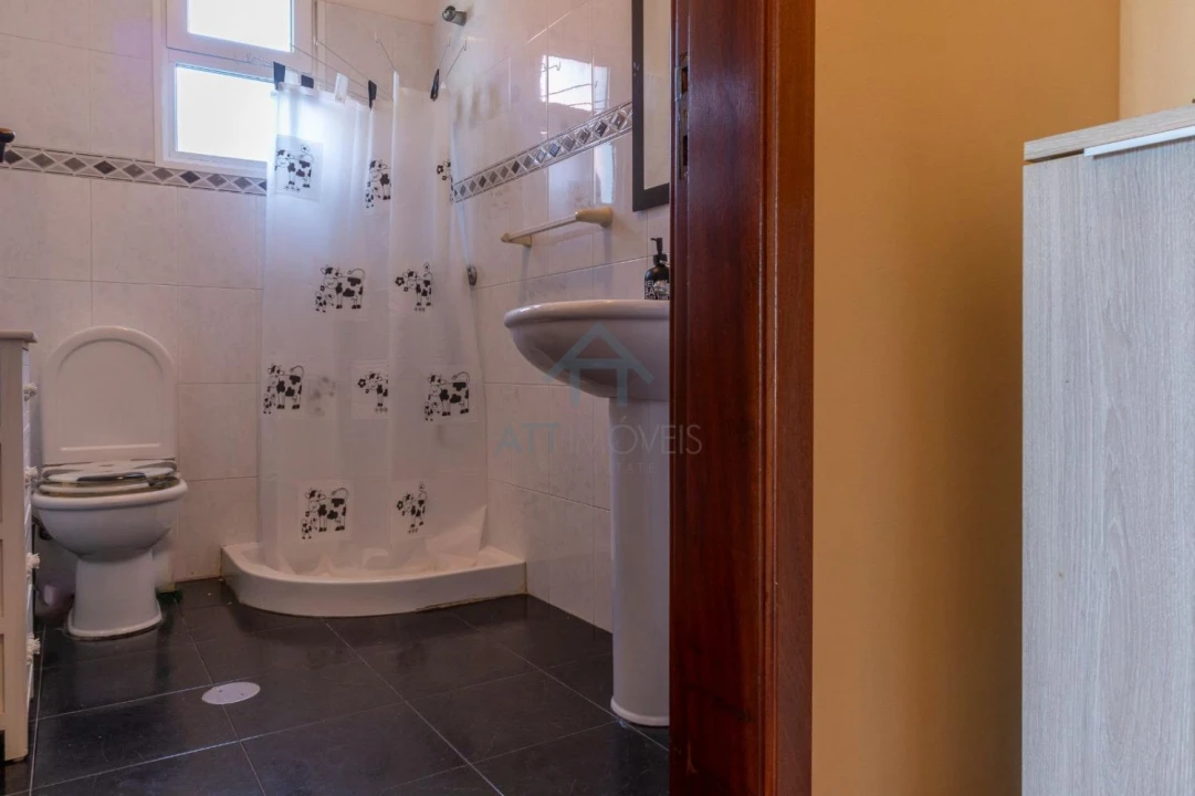 Moradia T3 para Venda em Imaculado Coração de Maria Foto 8