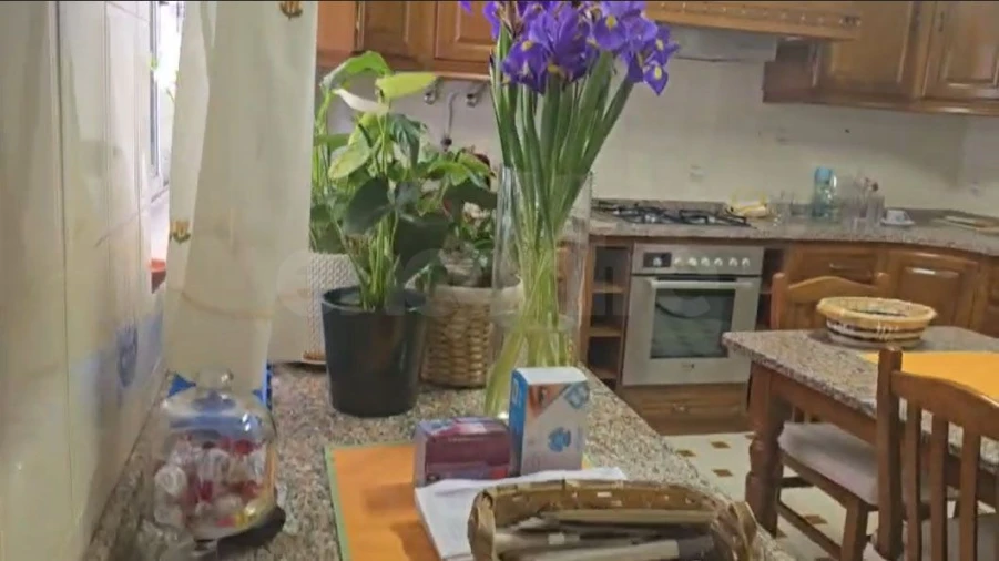 Moradia T4 para Arrendamento em Assunção, Ajuda, Salvador e Santo Ildefonso Foto 2