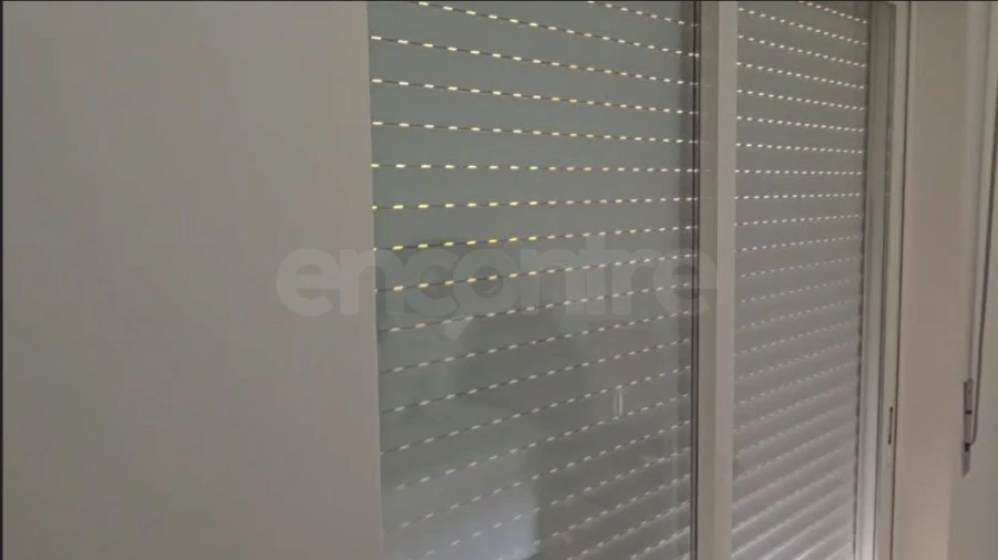 Moradia T4 para Arrendamento em Assunção, Ajuda, Salvador e Santo Ildefonso Foto 5