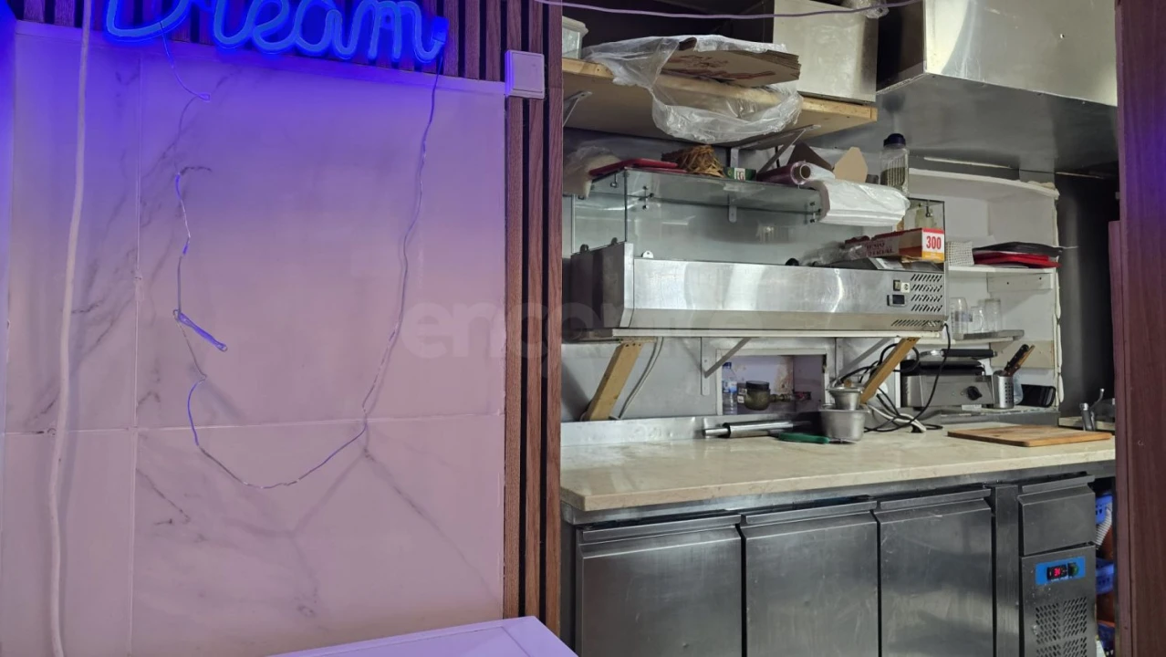 Loja para Trespasse em Santa Maria Maior Foto 3