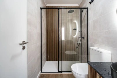 Apartamento T4 para Venda em Águas Livres