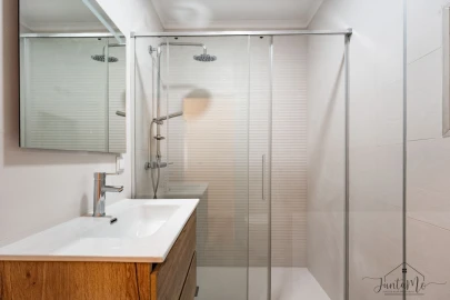 Apartamento T4 para Venda em Águas Livres