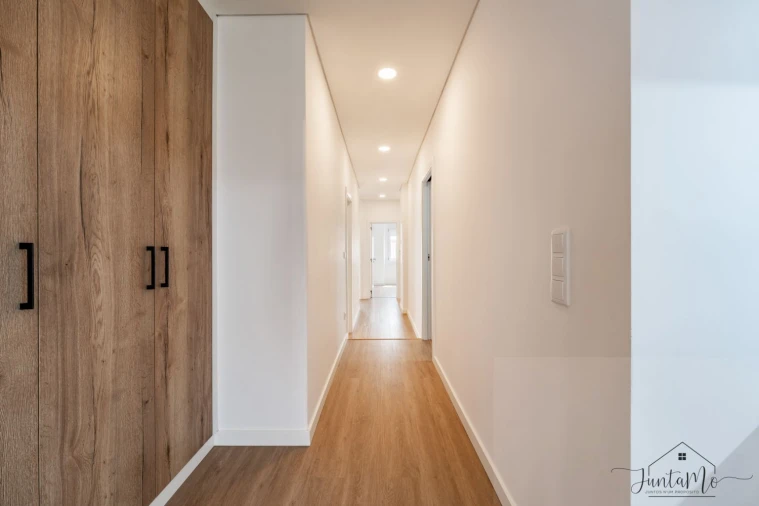 Apartamento T4 para Venda em Águas Livres Foto 13