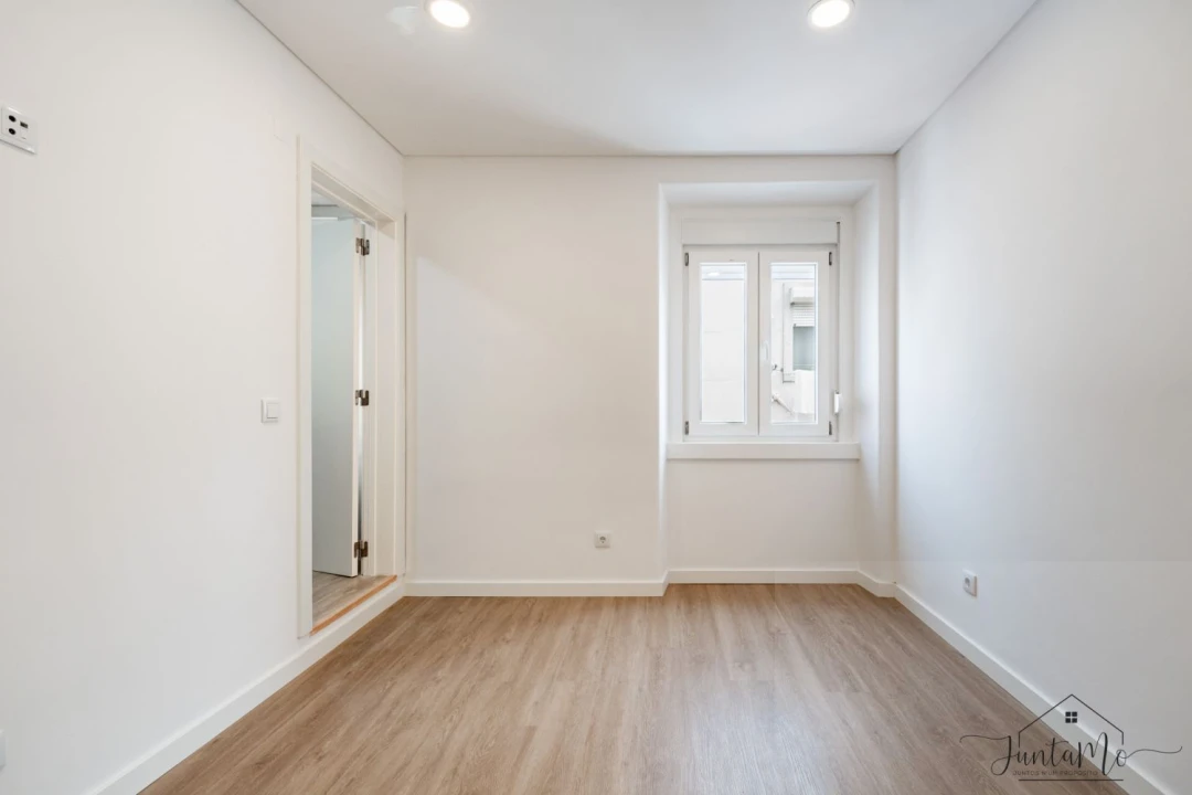 Apartamento T4 para Venda em Águas Livres Foto 15