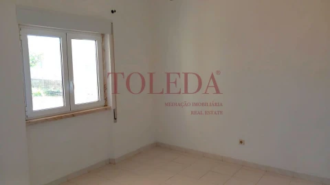 Moradia T6 para Venda em Vialonga