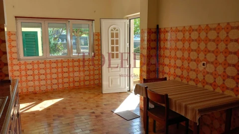 Moradia T6 para Venda em Vialonga