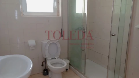 Moradia T6 para Venda em Vialonga