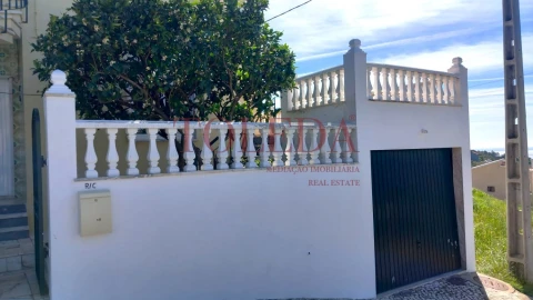 Moradia T6 para Venda em Vialonga