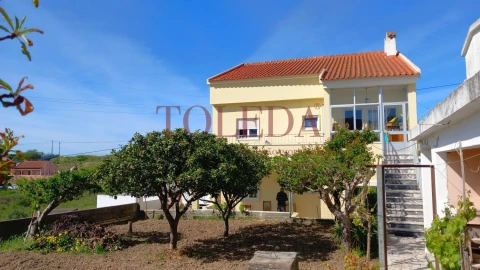 Moradia T6 para Venda em Vialonga