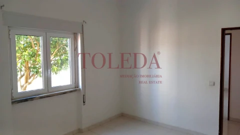 Moradia T6 para Venda em Vialonga