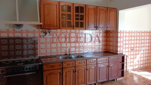 Moradia T6 para Venda em Vialonga