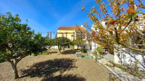 Moradia T6 para Venda em Vialonga