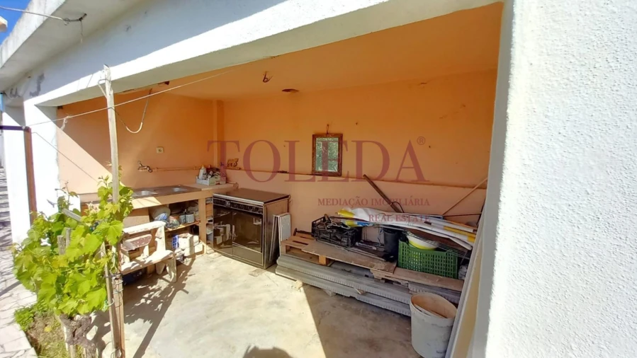 Moradia T6 para Venda em Vialonga Foto 39