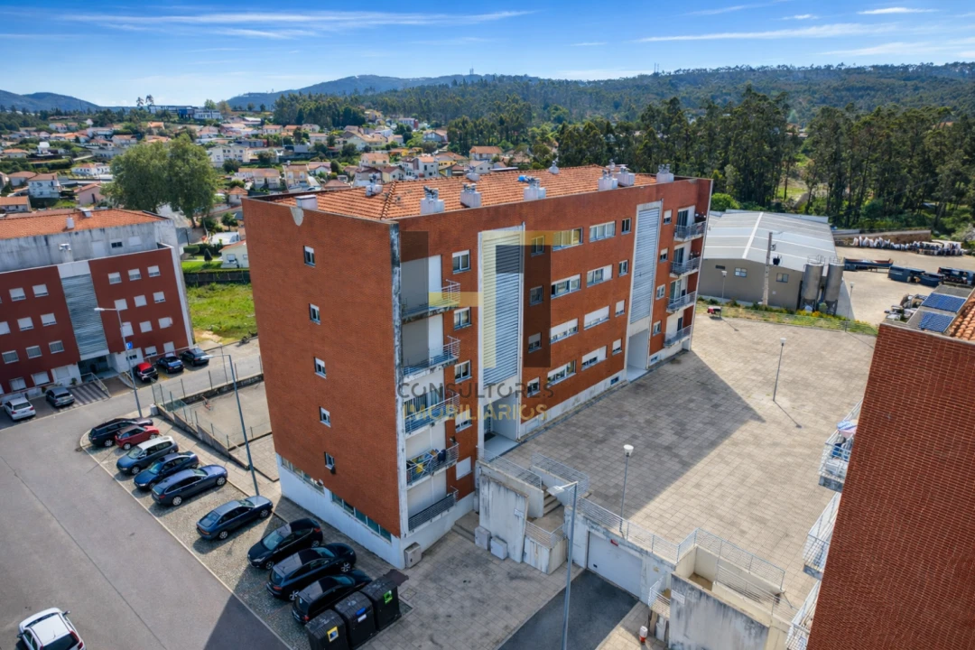 Apartamento T2 para Venda em Campo e Sobrado Foto 21