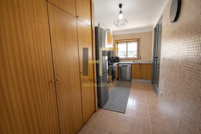 Apartamento T2 para Venda em Campo e Sobrado