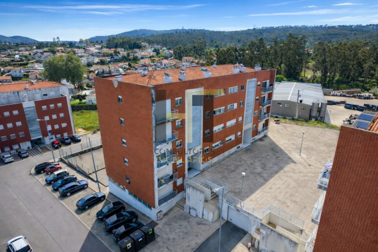 Apartamento T2 para Venda em Campo e Sobrado Foto 21