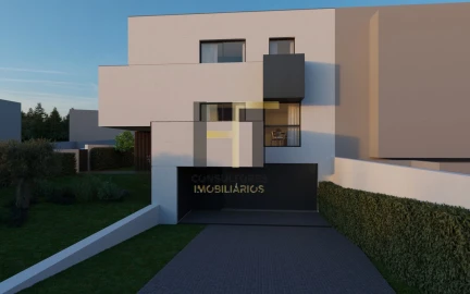 Moradia T3 para Venda em Folgosa