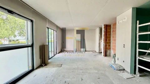 Moradia T3 para Venda em Folgosa