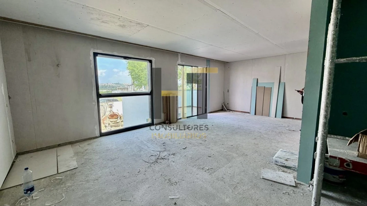 Moradia T3 para Venda em Folgosa Foto 4