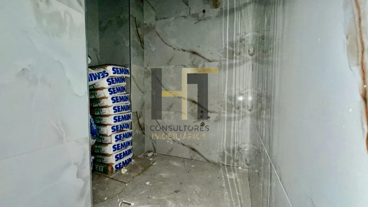 Moradia T3 para Venda em Folgosa Foto 32