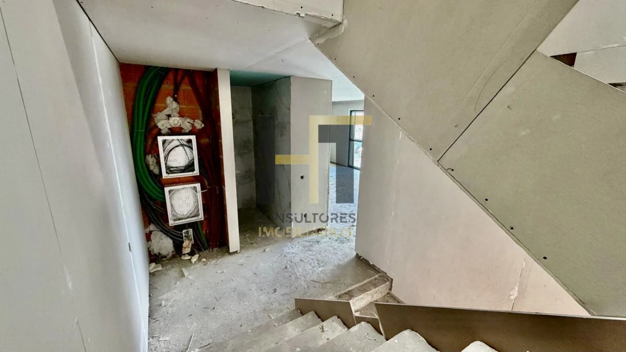 Moradia T3 para Venda em Folgosa Foto 37