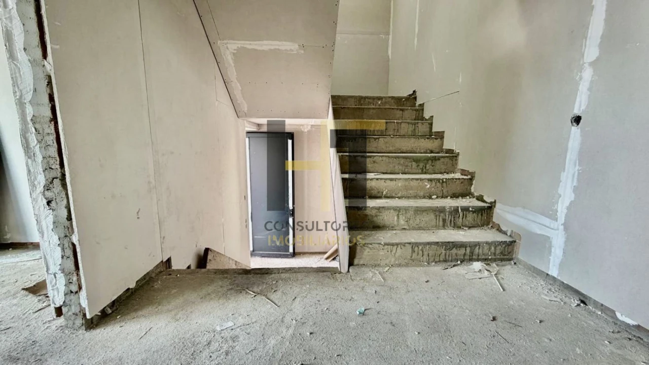 Moradia T3 para Venda em Folgosa Foto 36