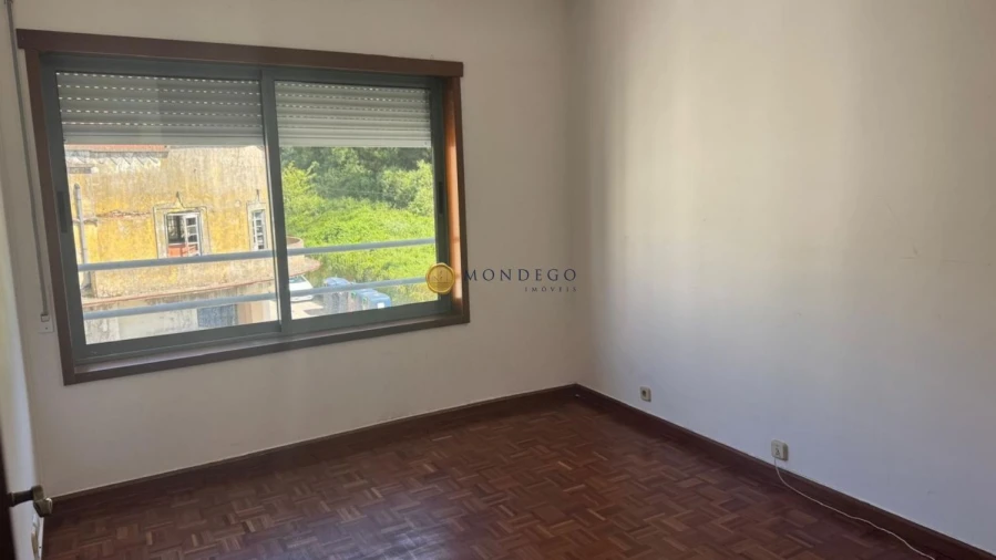 Apartamento T2 para Venda em Luso Foto 5