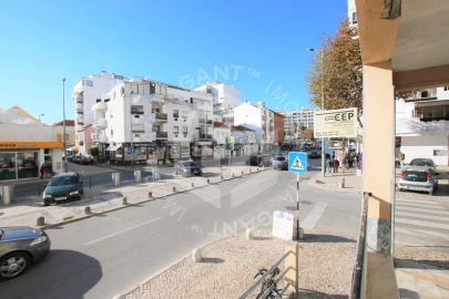 Loja para Arrendamento em Costa da Caparica
